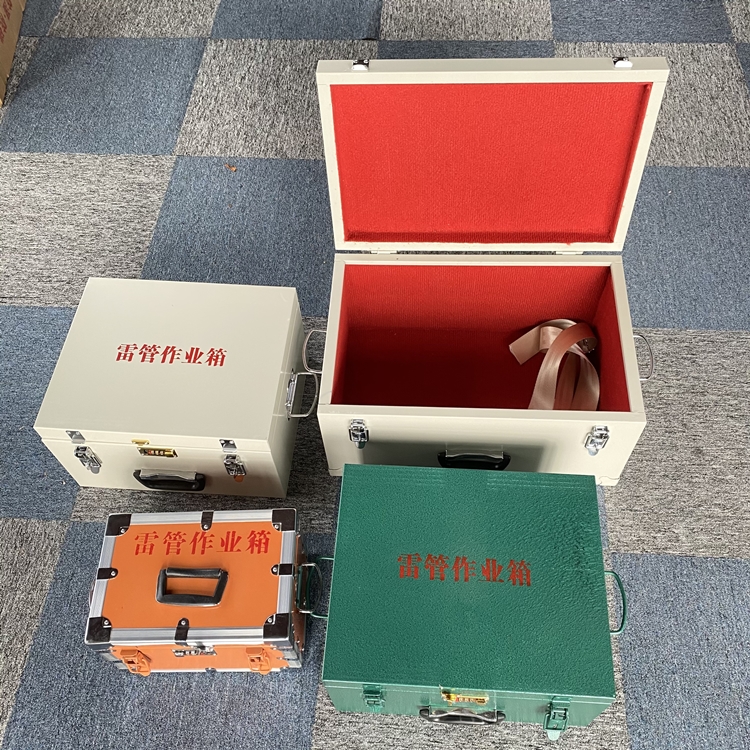 宁波爆破工程作业箱如何选择？玻璃钢与传统材质的全面对比